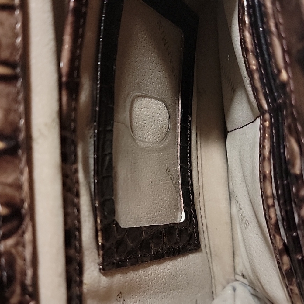 BRAHMIN - Picture 8 of 16